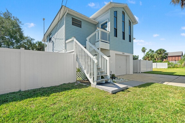 Building Photo - 4004 Centavo Ct