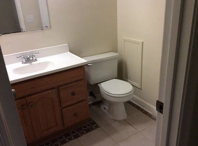 Building Photo - Charming 3-Bedroom Home in North Raleigh – Available Now!