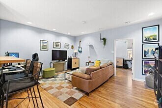 Building Photo - 358 14th St
