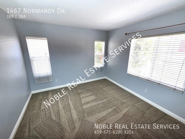 Building Photo - 1467 Normandy Dr