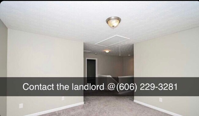 Building Photo - 135 Parkmont Ct