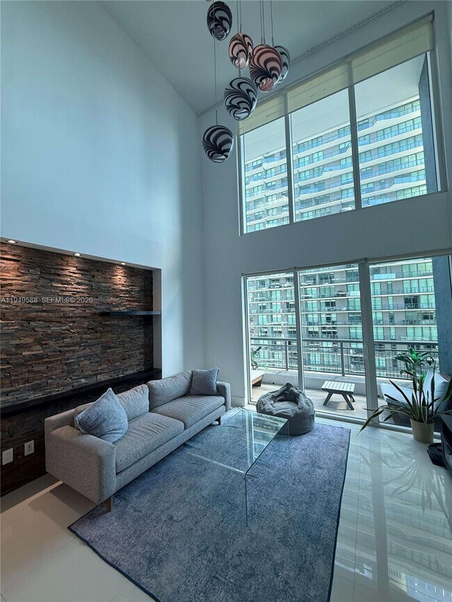 Building Photo - 60 SW 13th St