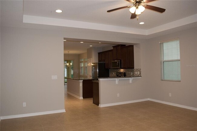 Building Photo - 8112 Summerlake Groves St