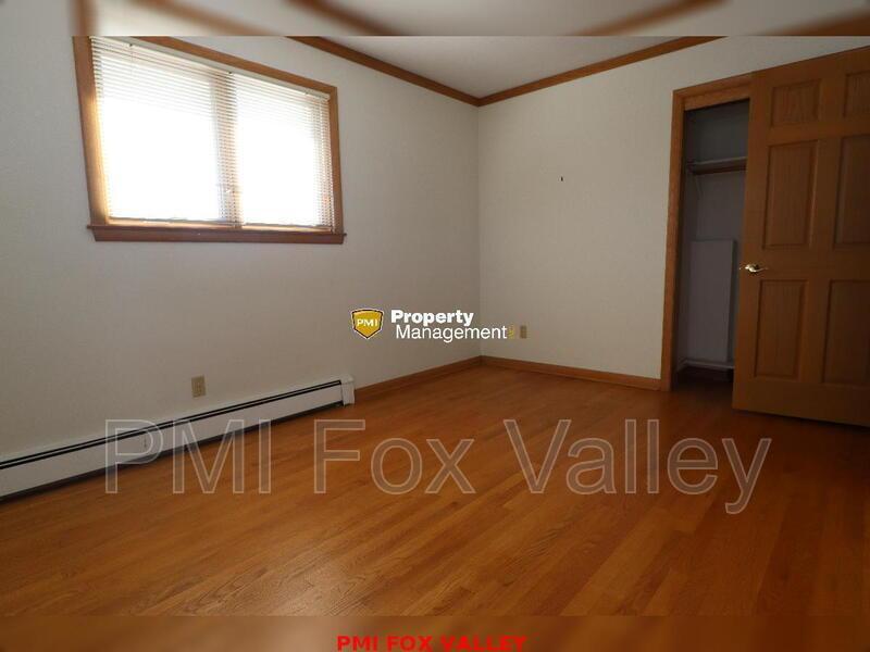 Building Photo - 301 E McArthur St