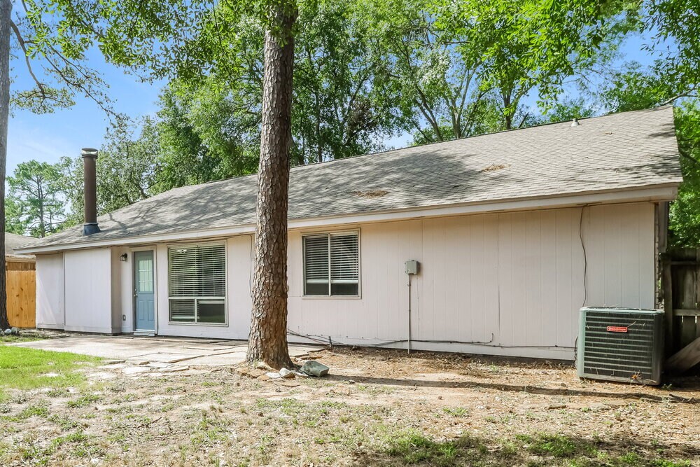 Building Photo - 4703 Lost Lake Ln