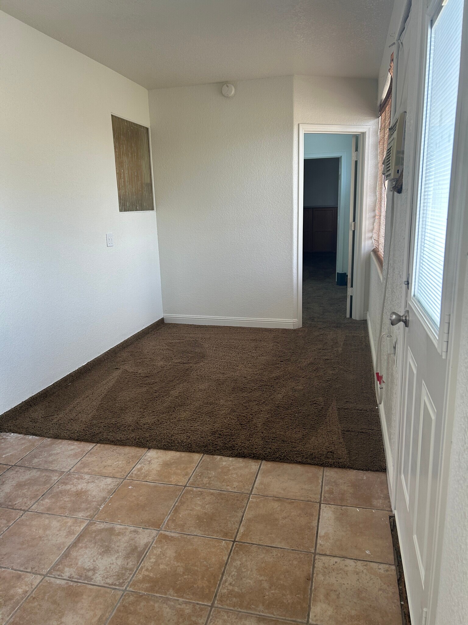 Arizona Room 1 - 1971 Cliffrose Dr