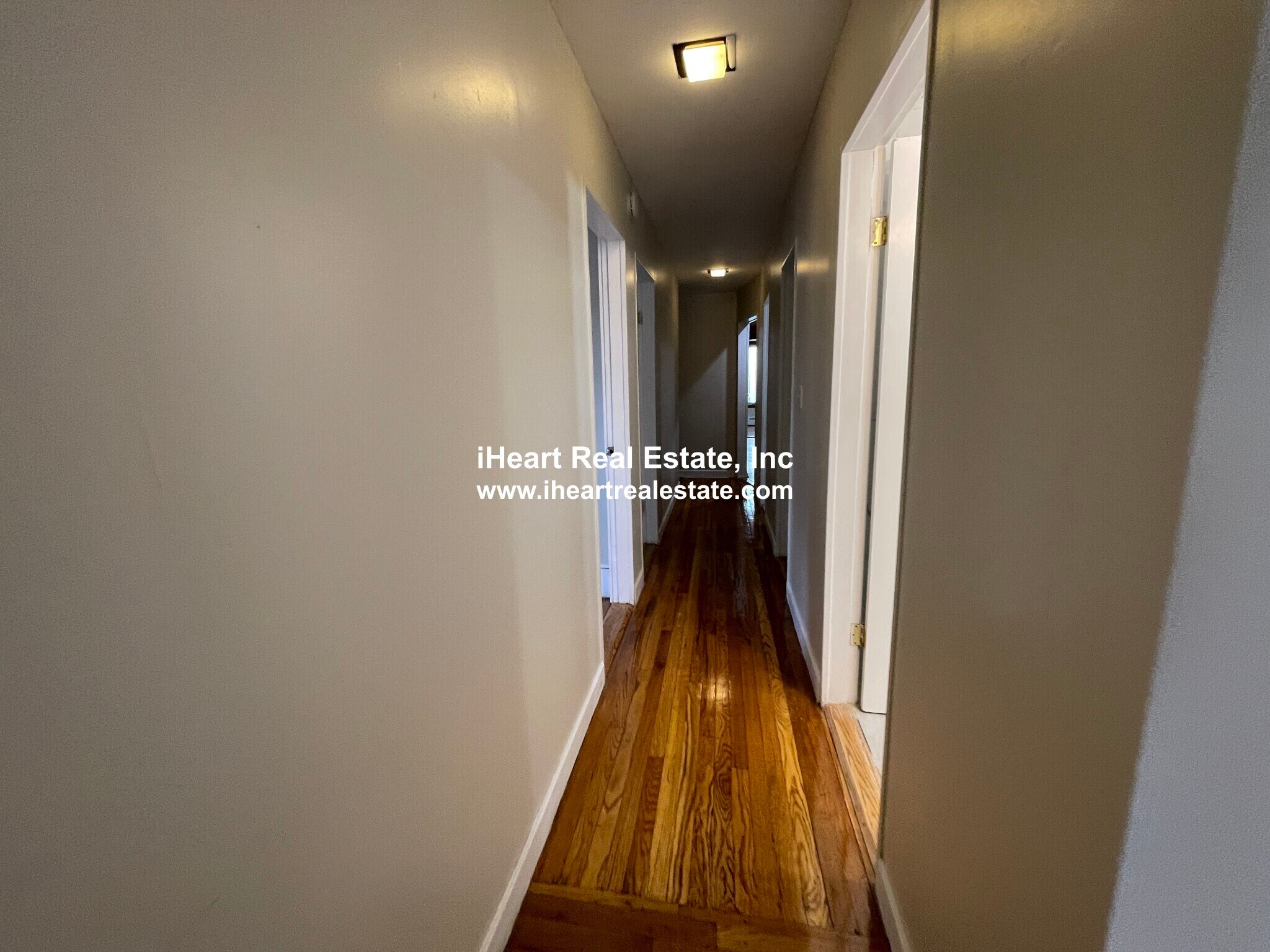 Building Photo - 338 K St