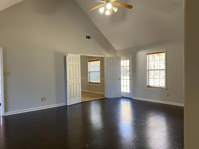 Building Photo - 8276 Red Creek Dr