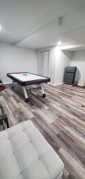 Air Hockey Table - 225 Brafferton Blvd