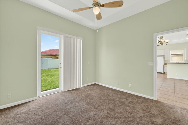 Building Photo - 5552 Spanish River Rd