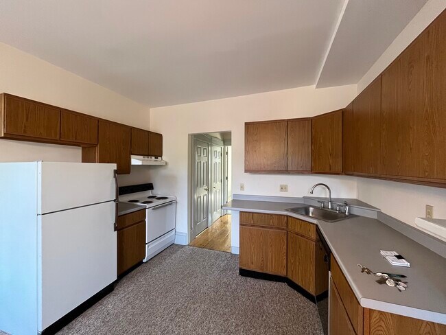 Building Photo - 111 Water St