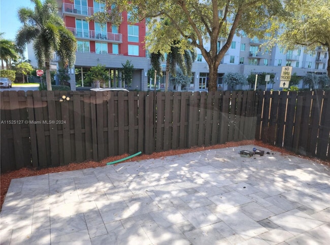 Building Photo - 7831 NW 107th Ct