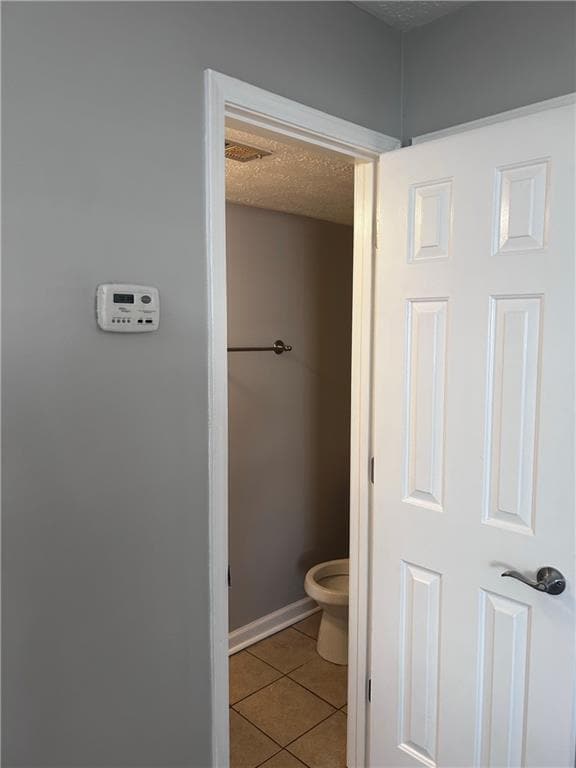 Building Photo - 7066 Oakhill Cir