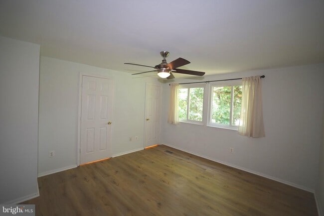 Building Photo - 5564 Caithness Ct
