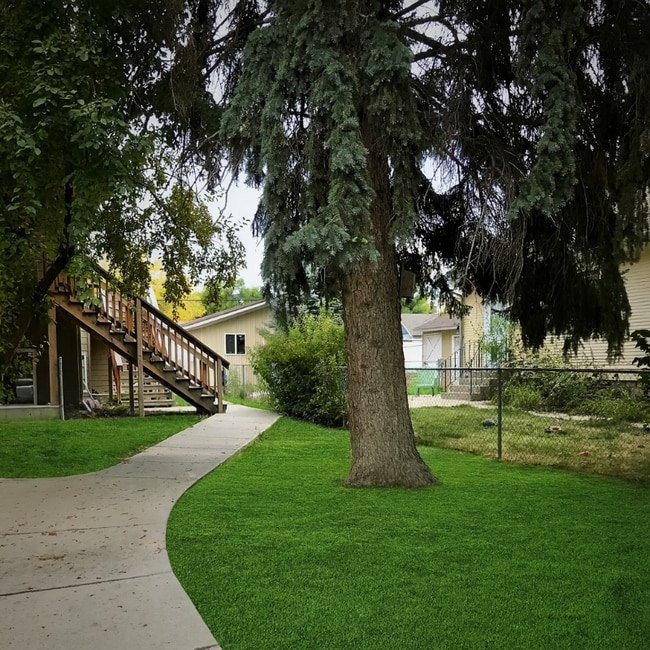 Building Photo - 1319 Walnut St