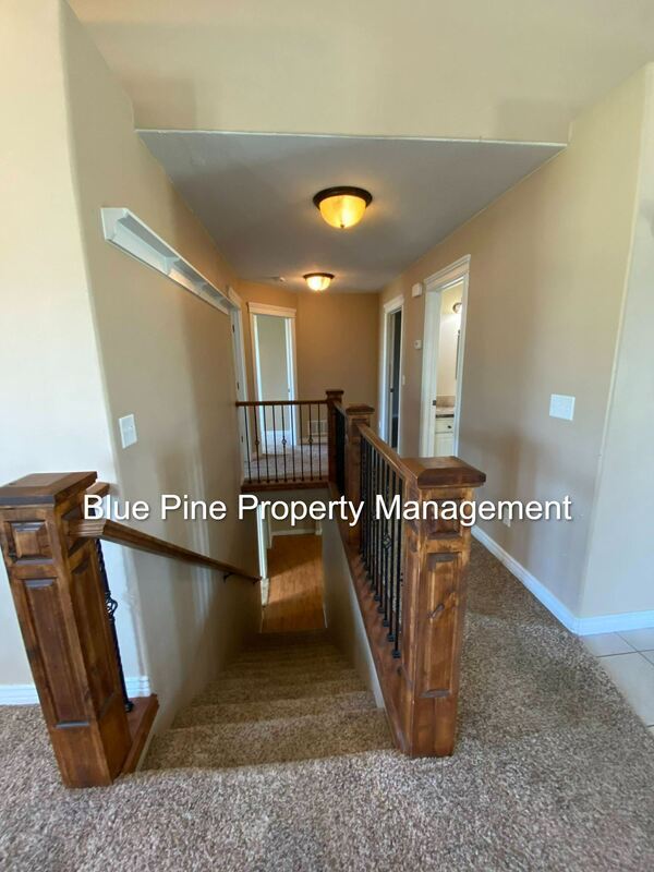 Building Photo - 3818 196 N
