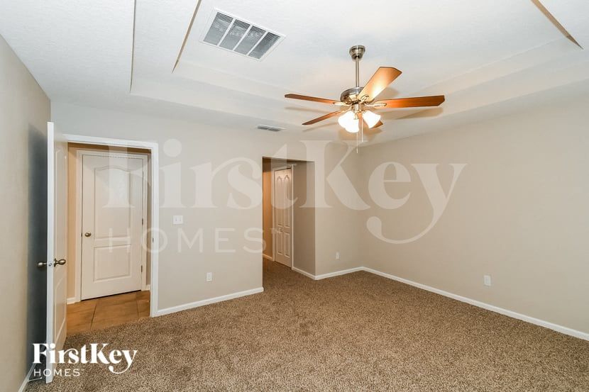 Building Photo - 193 Brentley Ln