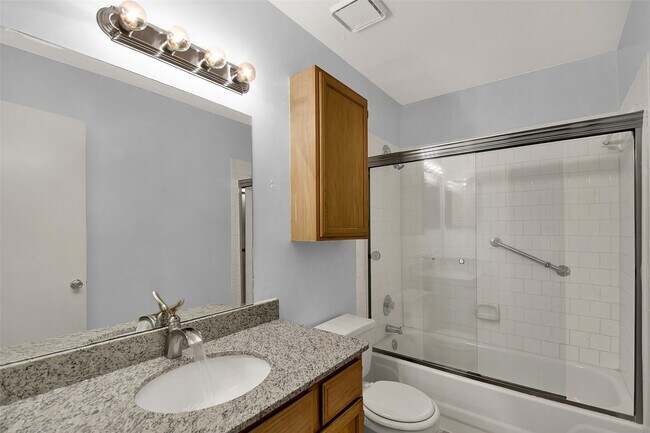 Building Photo - 2203 Place Rebecca Ln