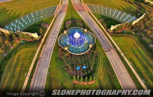 Building Photo - 3710 Turnpike Dr