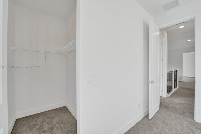 Building Photo - 13145 Addilyn Ct
