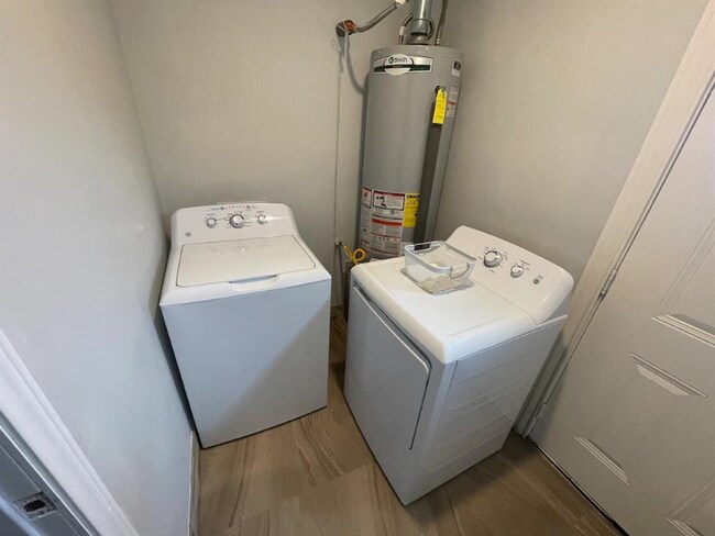 Building Photo - 3859 Arbor St