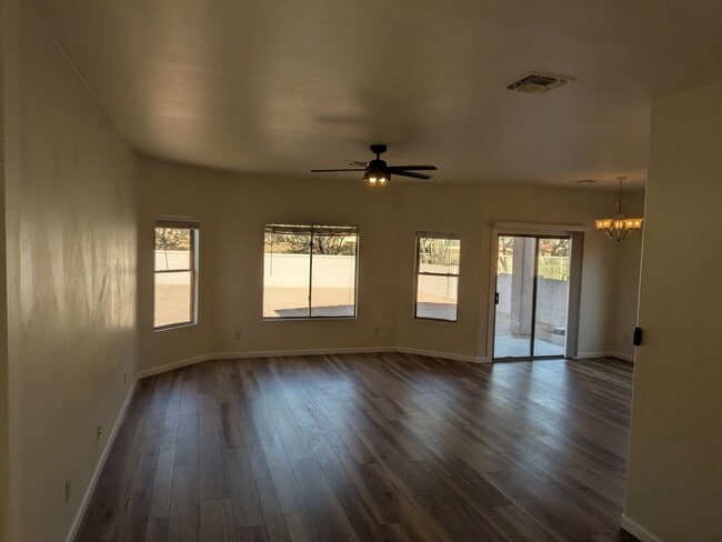 Building Photo - Three bedroom rental in Rancho Sahuarita Move -in ready