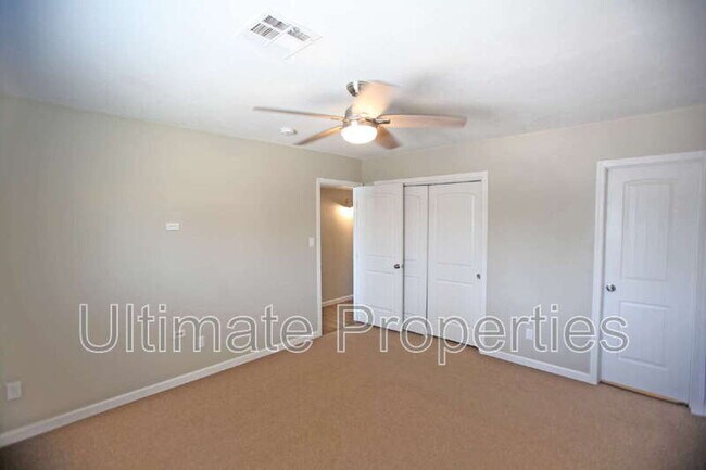 Building Photo - 17802 N 43rd Way