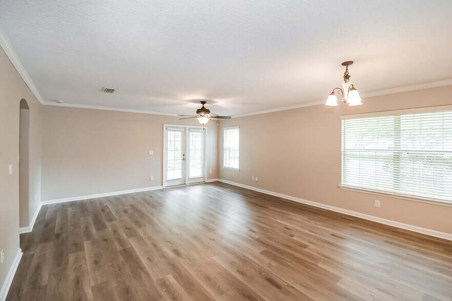 Building Photo - 4123 Pebble Brooke Circle South