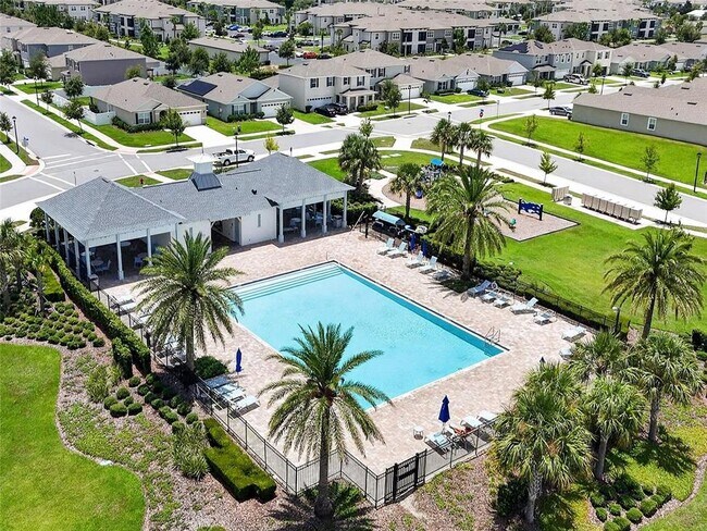 Building Photo - 3004 Jessamine Dr