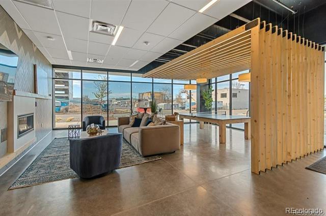 Building Photo - 1898 S Bannock St