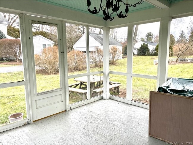 Building Photo - 43 Neck Rd