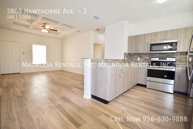 Building Photo - 3809 Hawthorne Ave