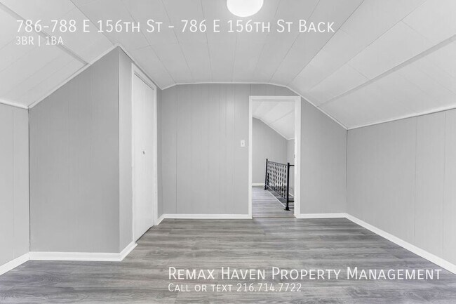 Building Photo - 786-788 E 156th St-786 E 156th St Back