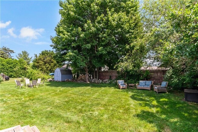 Building Photo - 39 Salt Pond Way