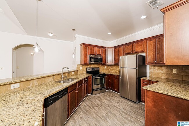 Building Photo - 244 Willow View Cir