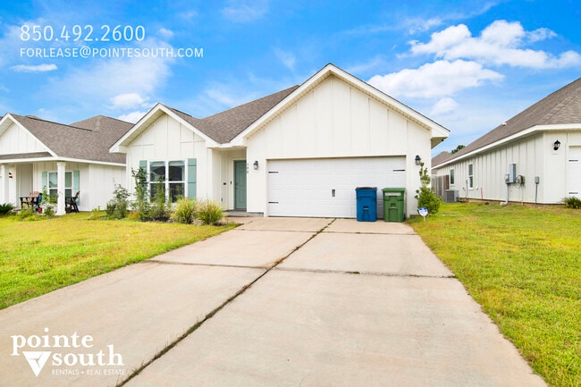 Building Photo - 390 Gemini St