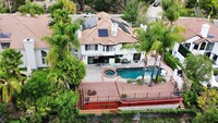 Building Photo - Furnished 5B/4Ba Home with Pool, Privacy a...