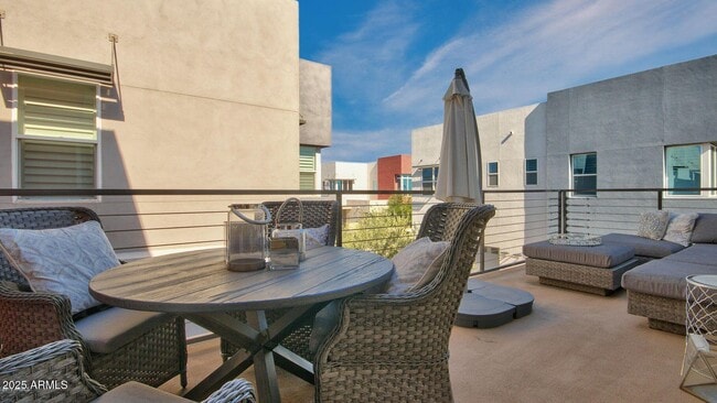 Building Photo - 9001 E San Victor Dr