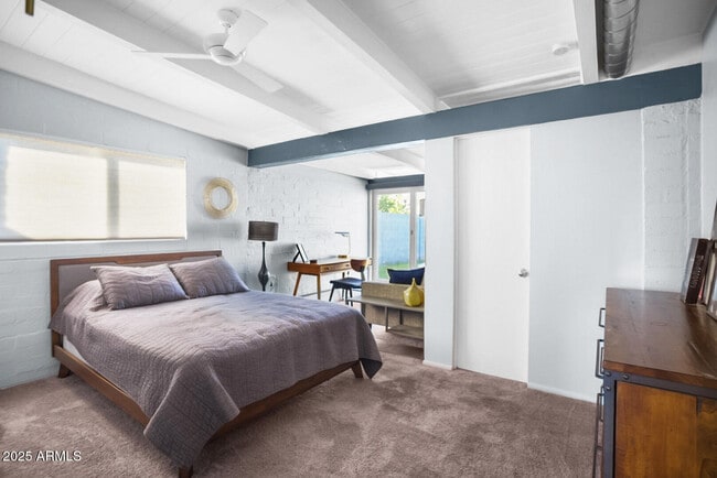 Building Photo - 1504 E Rancho Dr