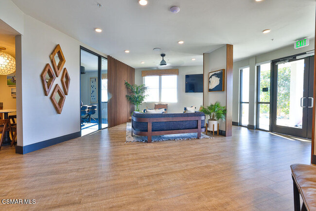 Building Photo - 1012 Vista del Mar Pl.