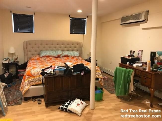 Building Photo - 12 Dean Rd