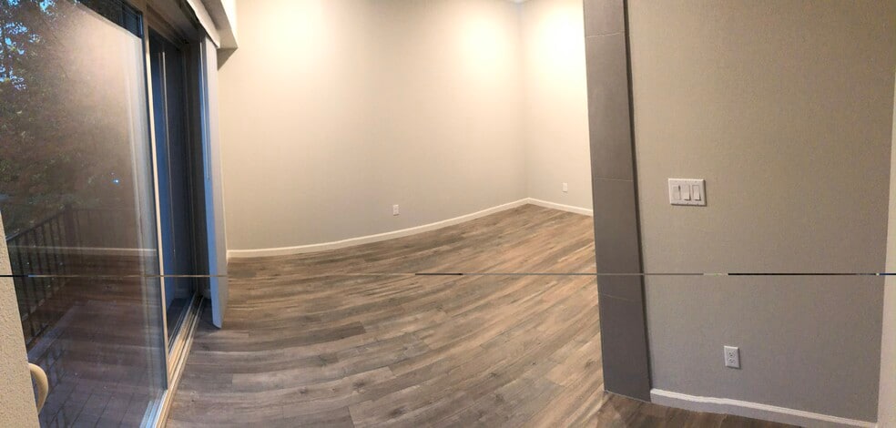 Building Photo - 10405 SW Akilean Ter