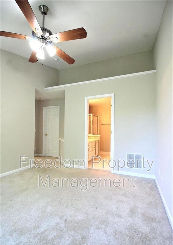 Building Photo - 12624 Fair Crest Ct