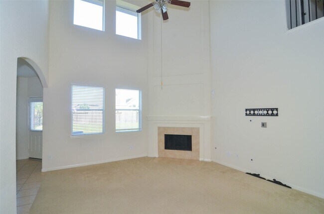 Building Photo - 5111 Peabody Hill Ln