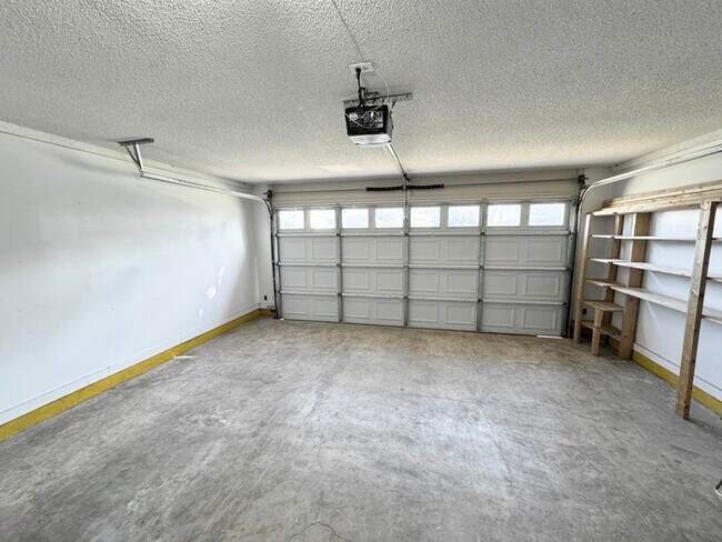 Building Photo - 11230 Cashmere Wood Dr