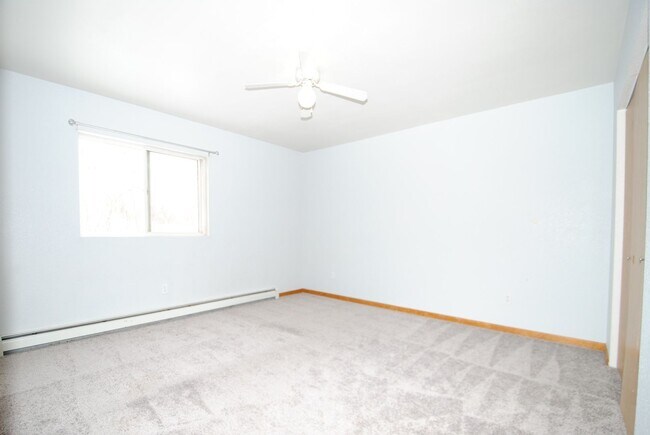 Building Photo - 79 Slater Dr