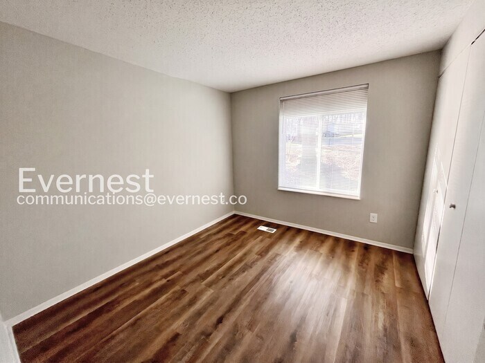 Building Photo - 8461 Huntdale Ct