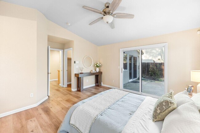 Building Photo - 4866 Alterra Way