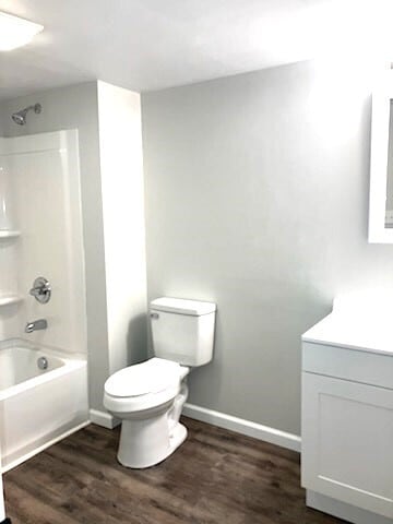 Building Photo - Beautiful House!