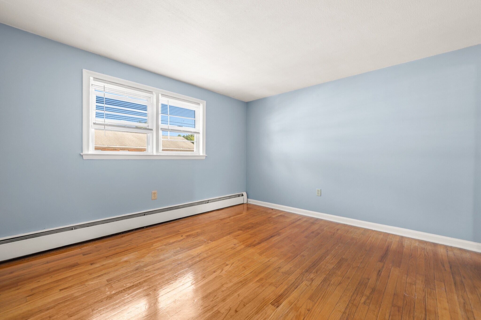 Building Photo - 324 Park Ave